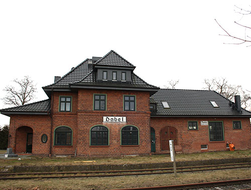 Sanierung Baudenkmal Bahnhof Dabel